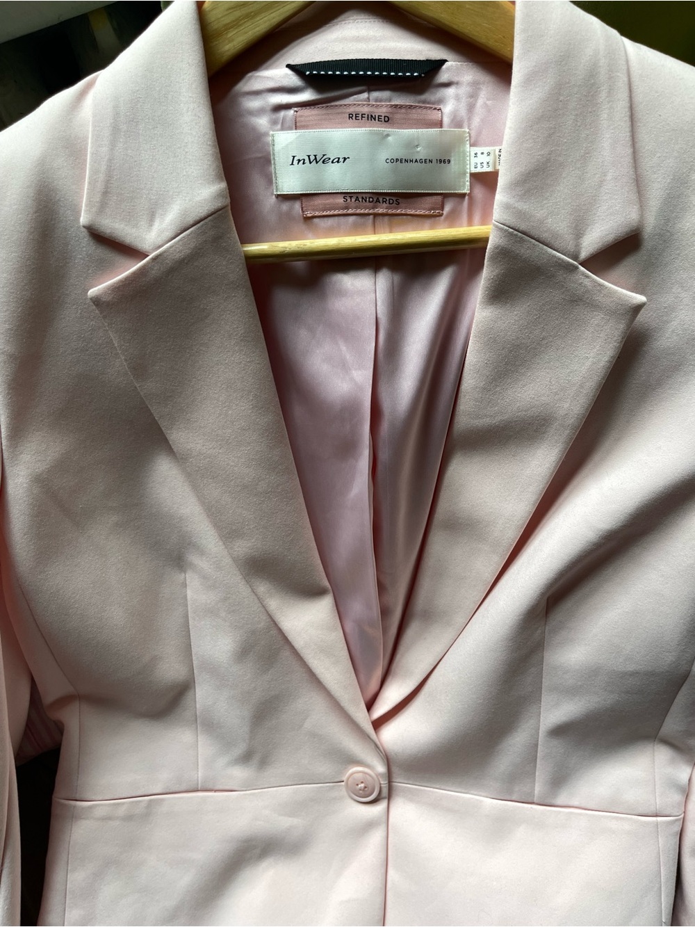 InWear 1969 Light Pink Single-Button Tailored Blazer - Picture 7 of 10